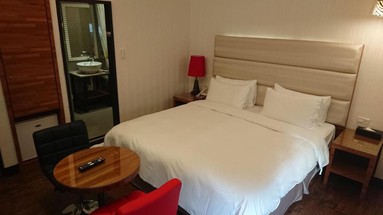 E-Coast Star Hotel Кийлунг Екстериор снимка
