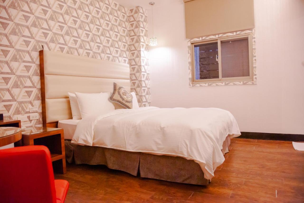 E-Coast Star Hotel Кийлунг Екстериор снимка