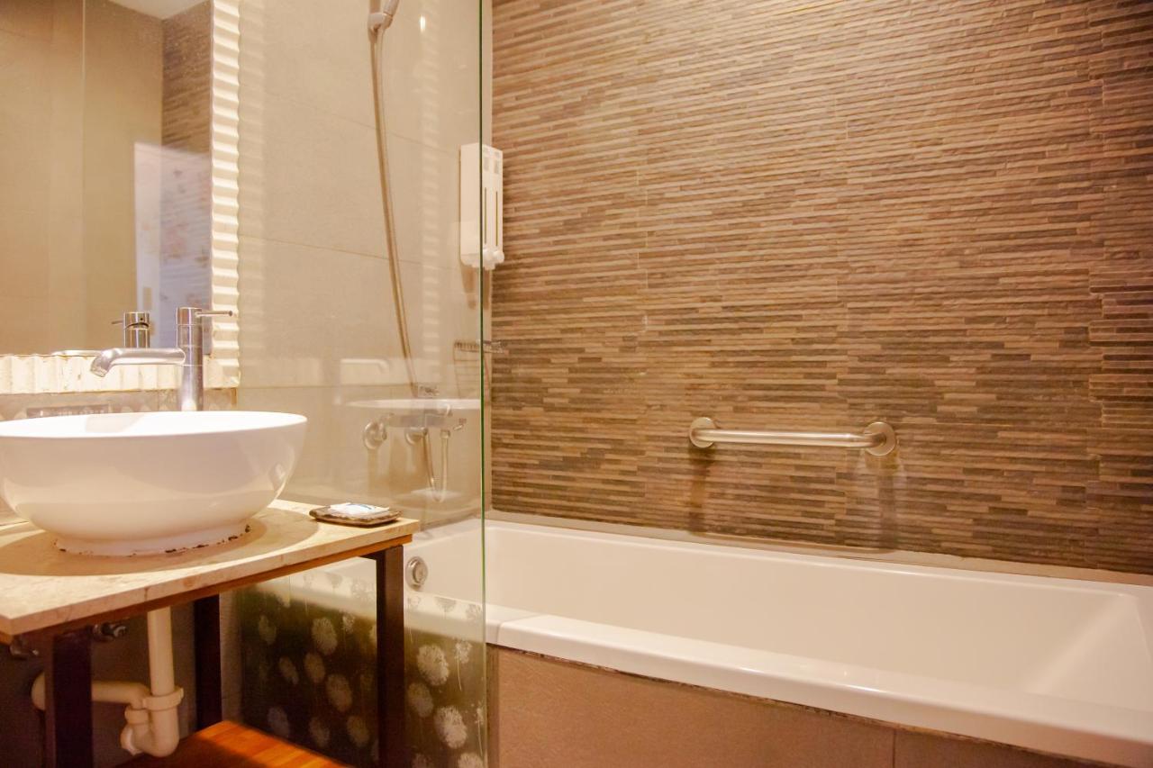 E-Coast Star Hotel Кийлунг Екстериор снимка